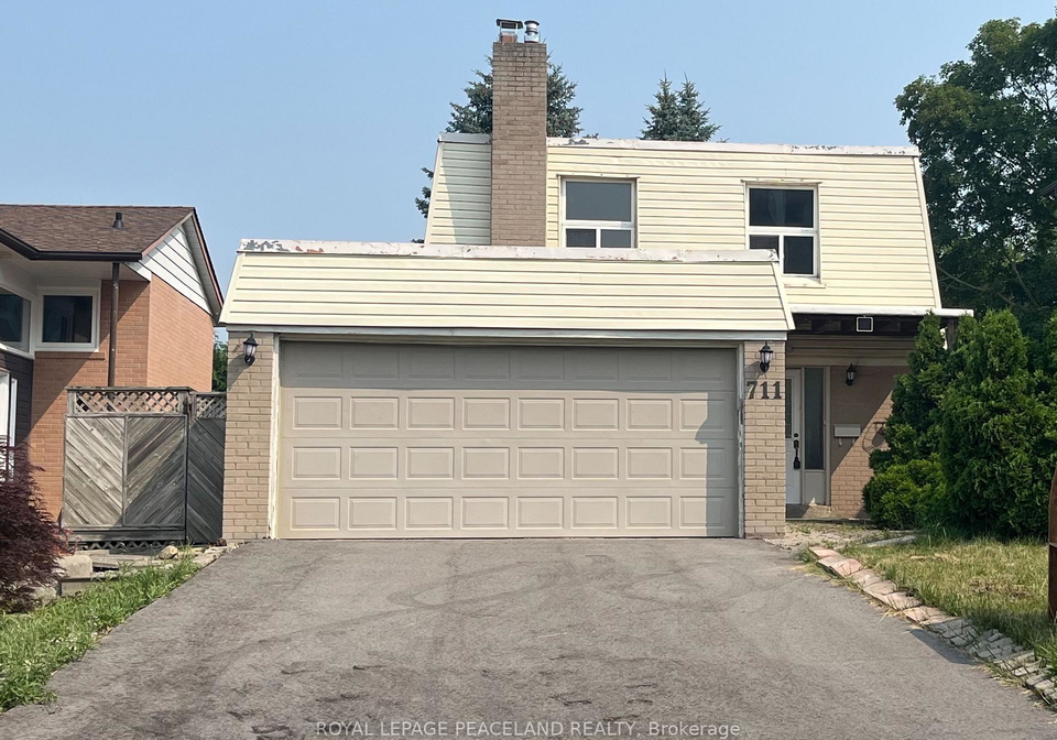 711-irwin-crescent-newmarket-ontario-n13580740