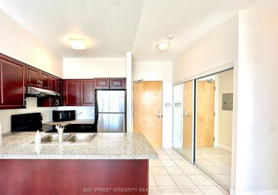 7373-kennedy-road-markham-ontario-n13581288