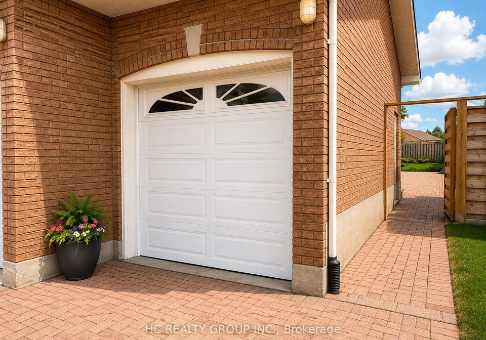 63-santa-barbara-place-e-vaughan-ontario-n13581486