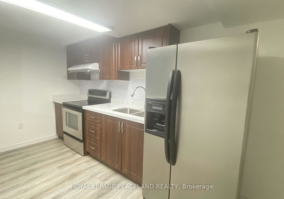 25-digby-crescent-markham-ontario-n13581806
