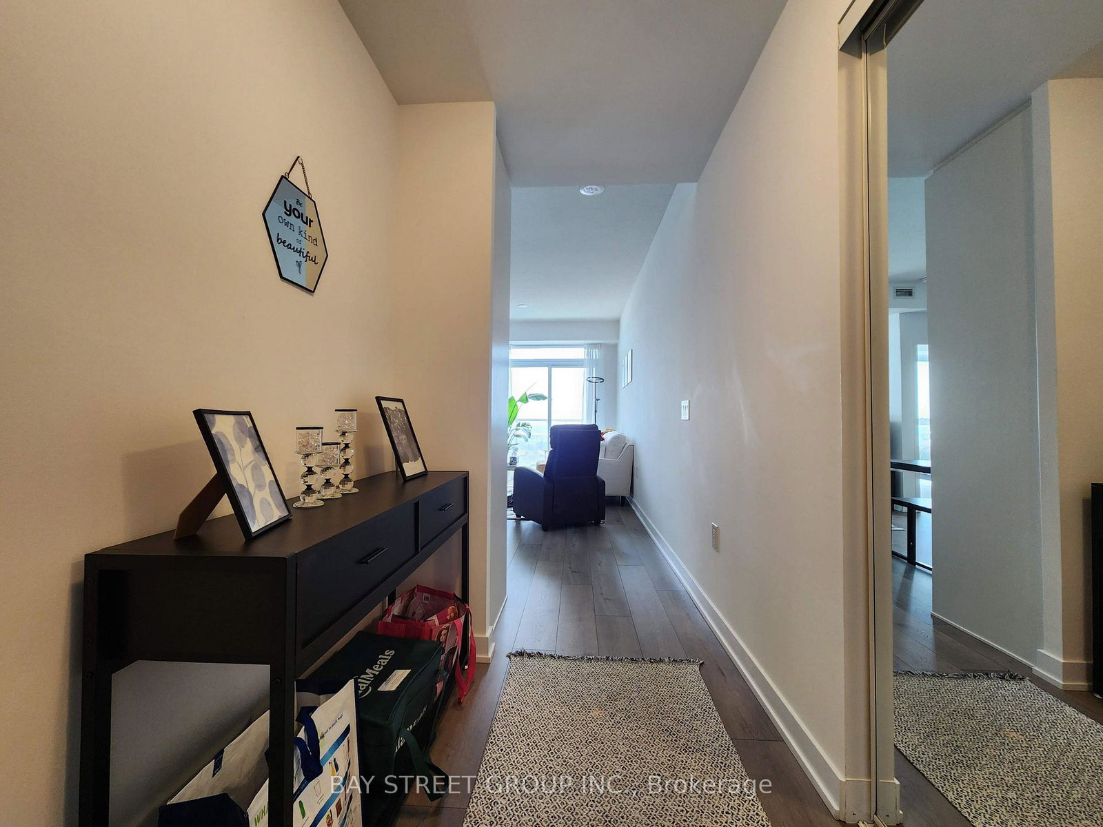 38-honeycrisp-crescent-vaughan-ontario-n13582256