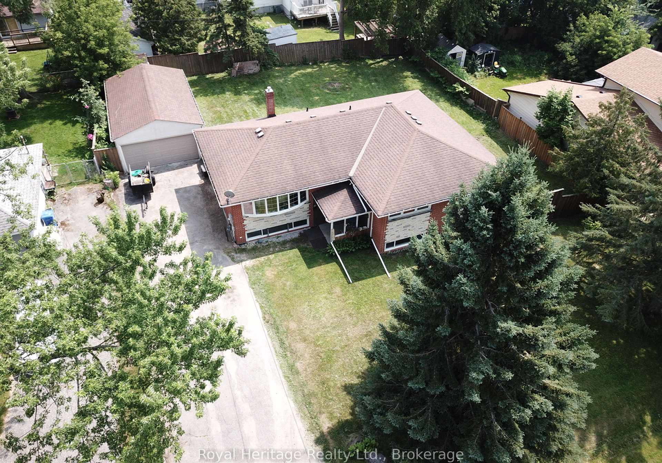135-silas-boulevard-georgina-ontario-n13582424
