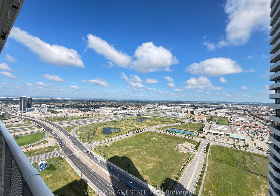 195-commerce-street-vaughan-ontario-n13582524