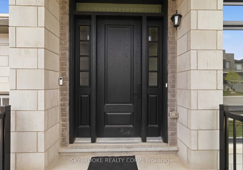 73-broad-way-king-ontario-n13582548