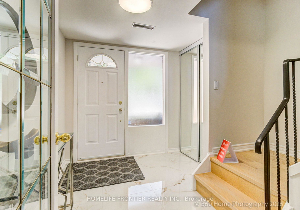 92-poplar-crescent-w-aurora-ontario-n13583334