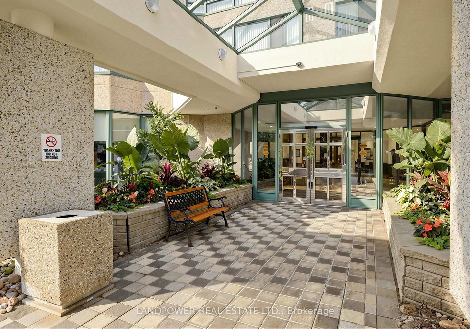 7825-bayview-avenue-markham-ontario-n13583362