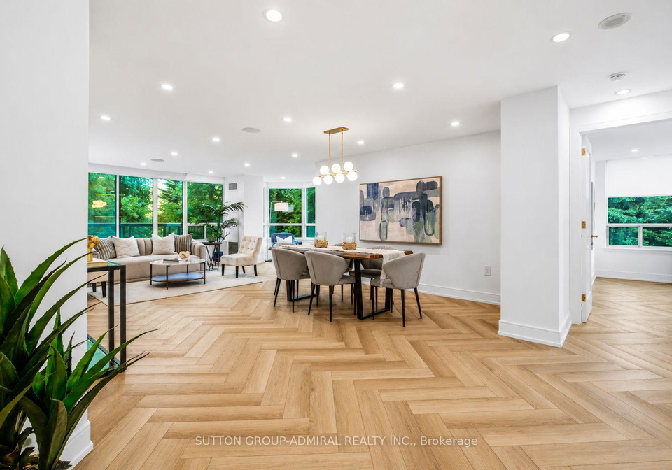 7250-yonge-street-vaughan-ontario-n13583600