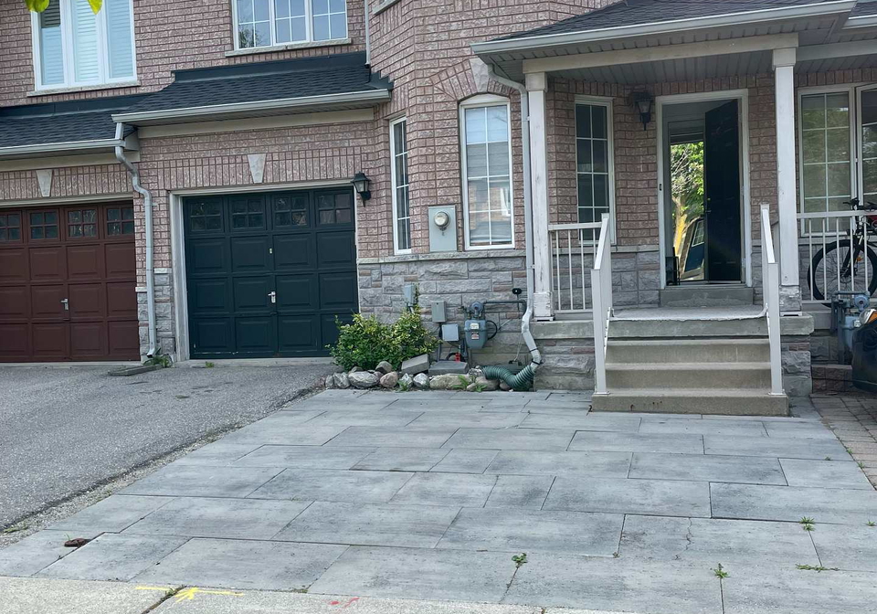47-waterton-crescent-richmond-hill-ontario-n13583780