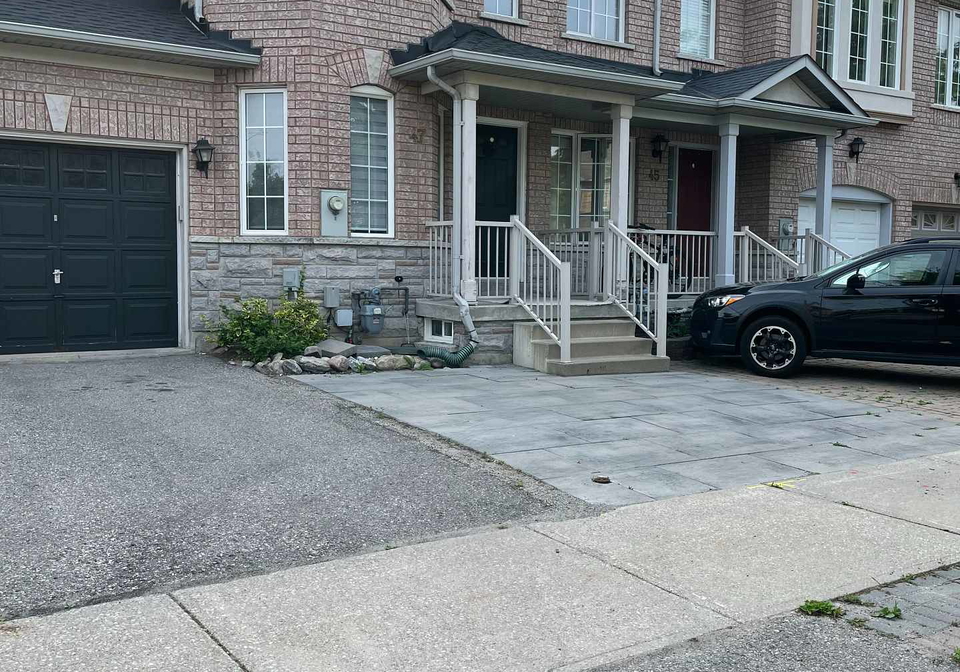 47-waterton-crescent-richmond-hill-ontario-n13583780
