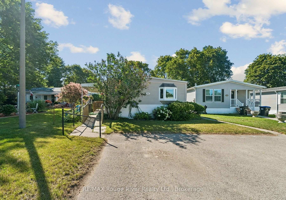35-hawthorne-drive-innisfil-ontario-n13584258