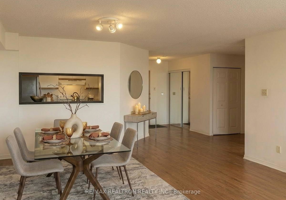7805-bayview-avenue-markham-ontario-n13584420
