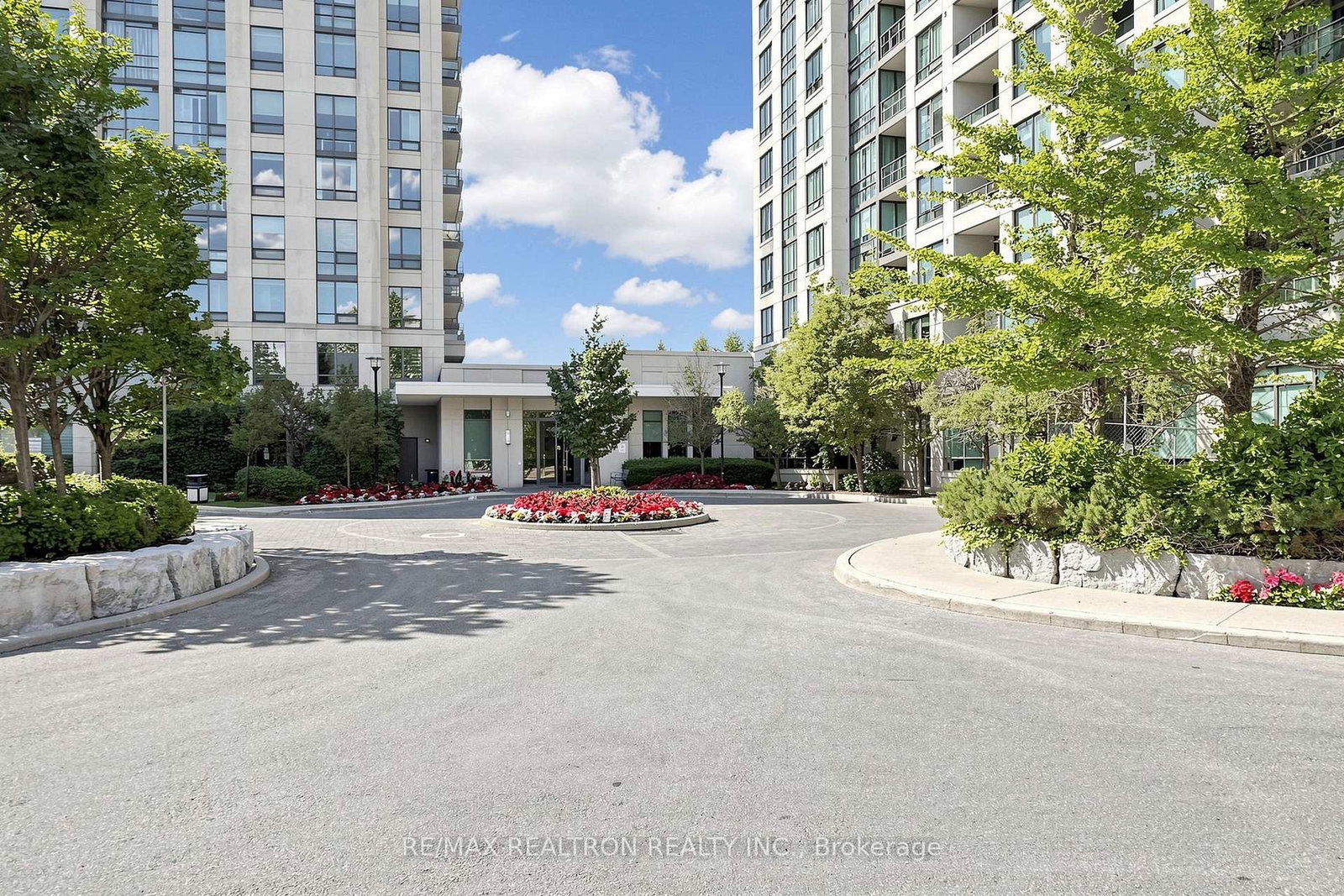 100-promenade-circle-vaughan-ontario-n13584636