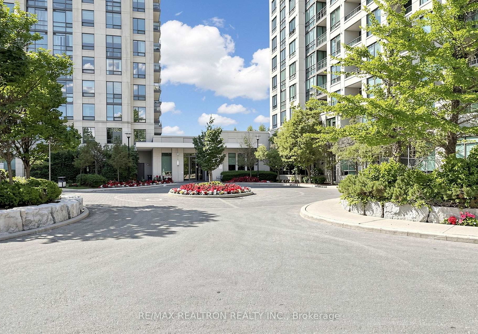 100-promenade-circle-vaughan-ontario-n13584636