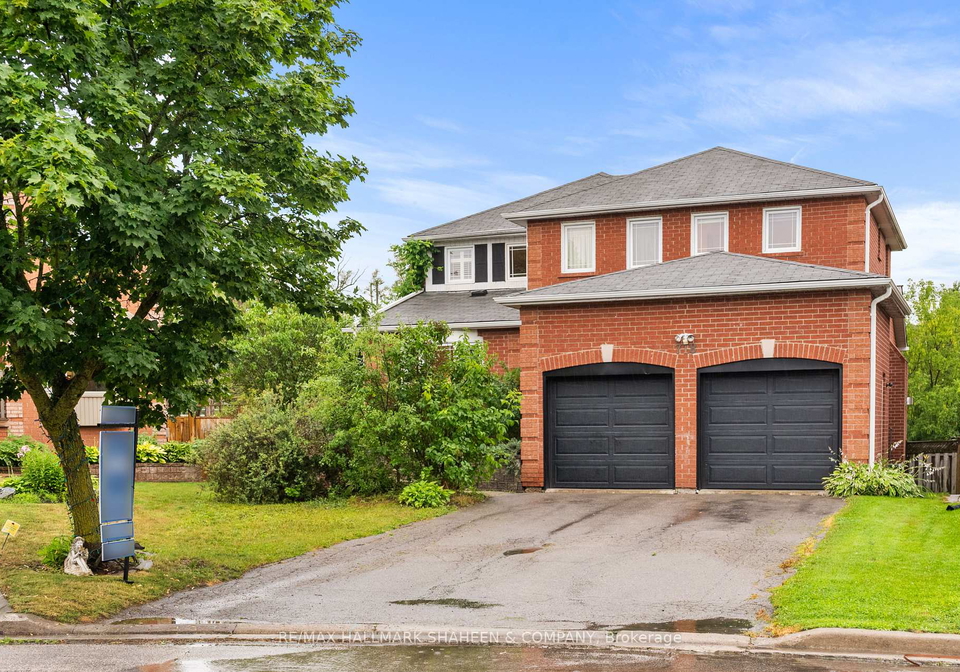 718-firth-court-newmarket-ontario-n13584662