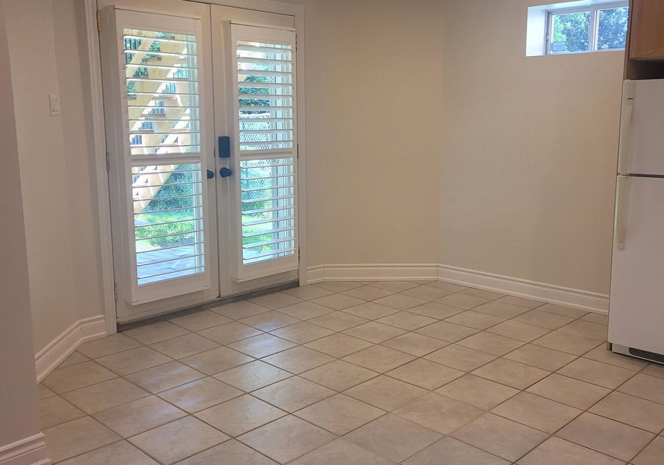 130-widdifield-avenue-newmarket-ontario-n13584732
