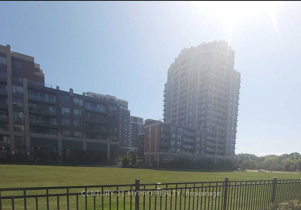 25-water-walk-drive-markham-ontario-n13584850