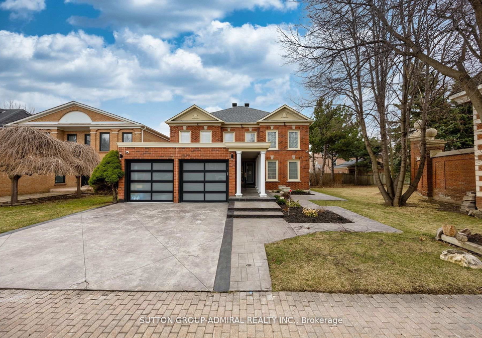 1-regent-street-richmond-hill-ontario-n13585650