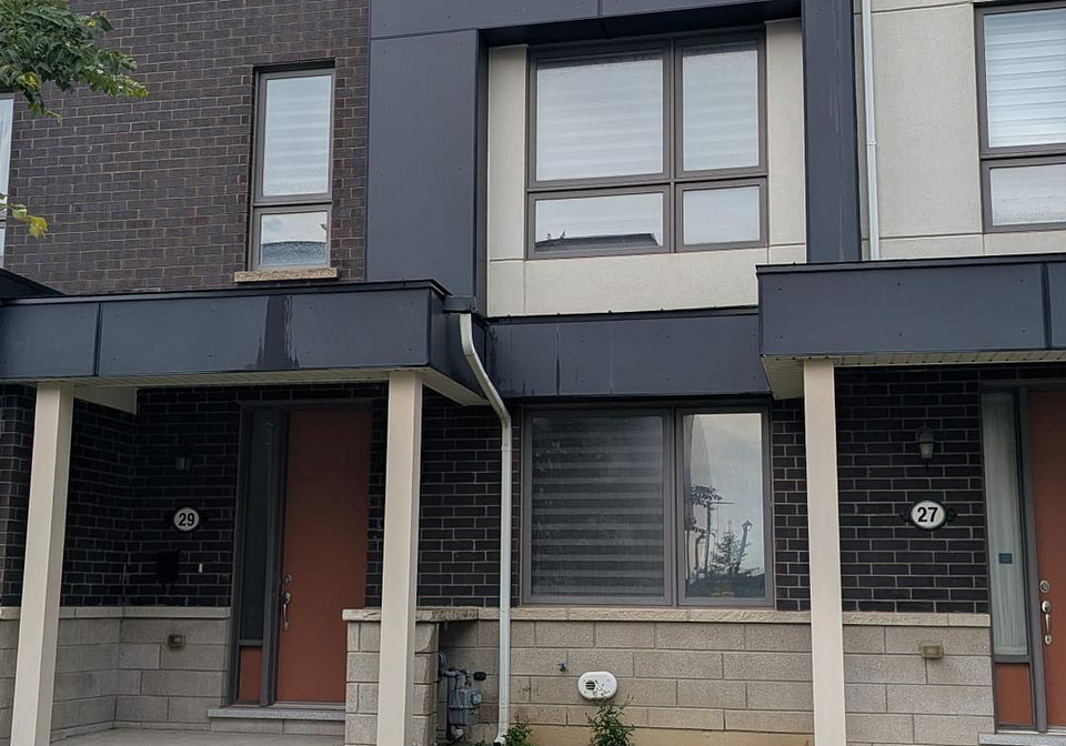 29-adam-sellers-street-e-markham-ontario-n13585808