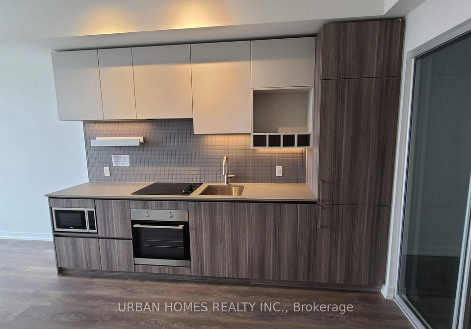 898-portage-parkway-vaughan-ontario-n13585976