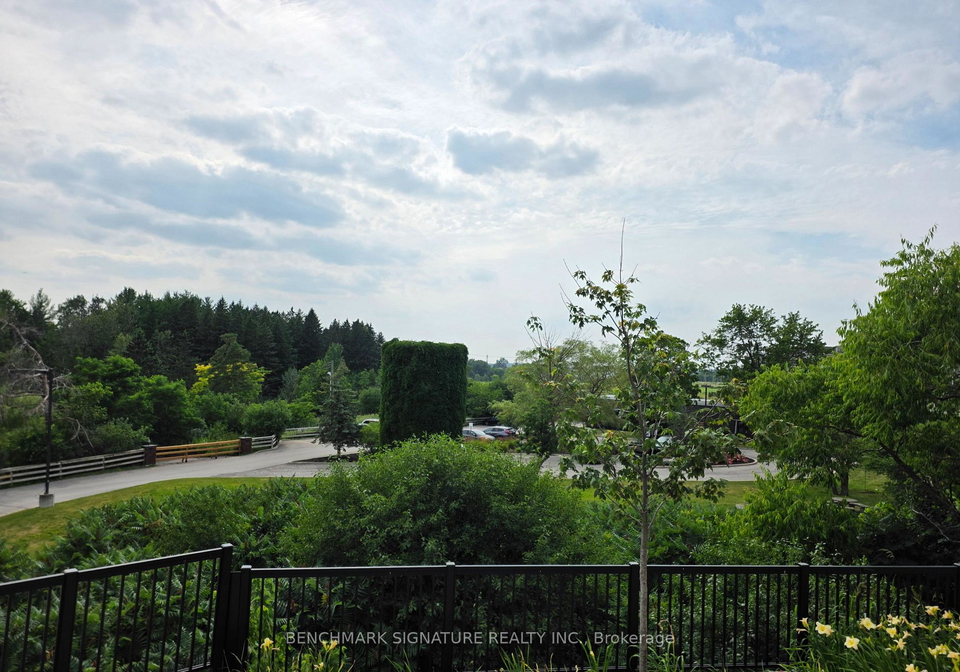 10-steckley-house-lane-e-richmond-hill-ontario-n13586416