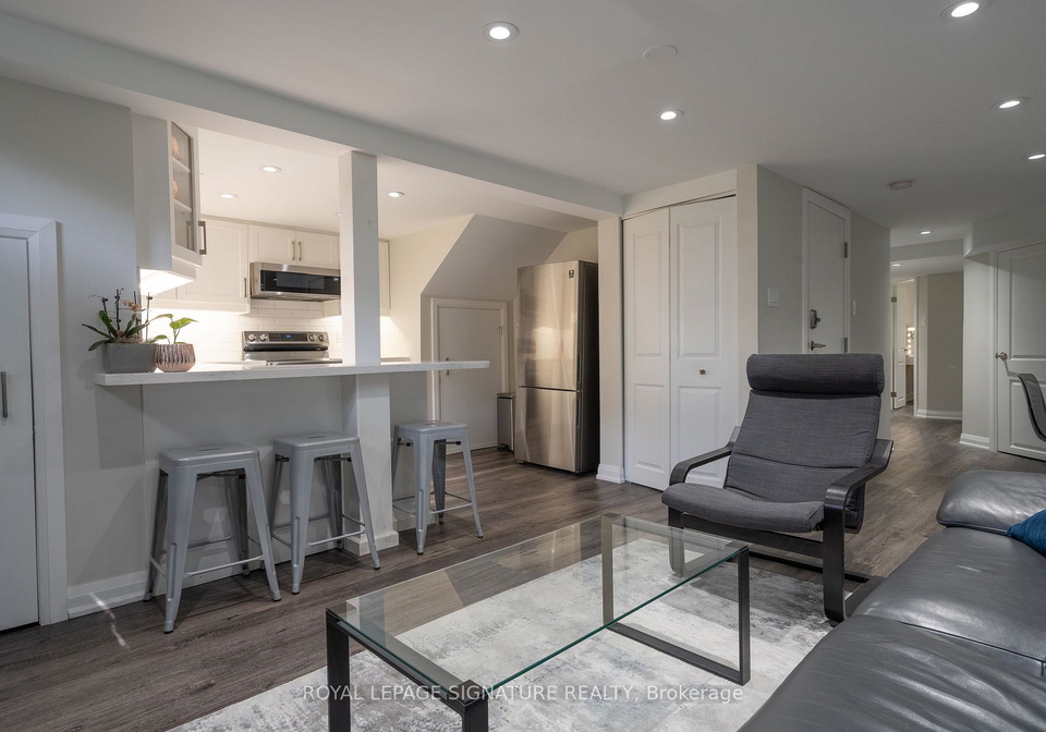 305-blue-grass-boulevard-richmond-hill-ontario-n13587178
