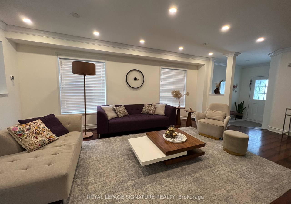 61-kalmar-crescent-richmond-hill-ontario-n13587728