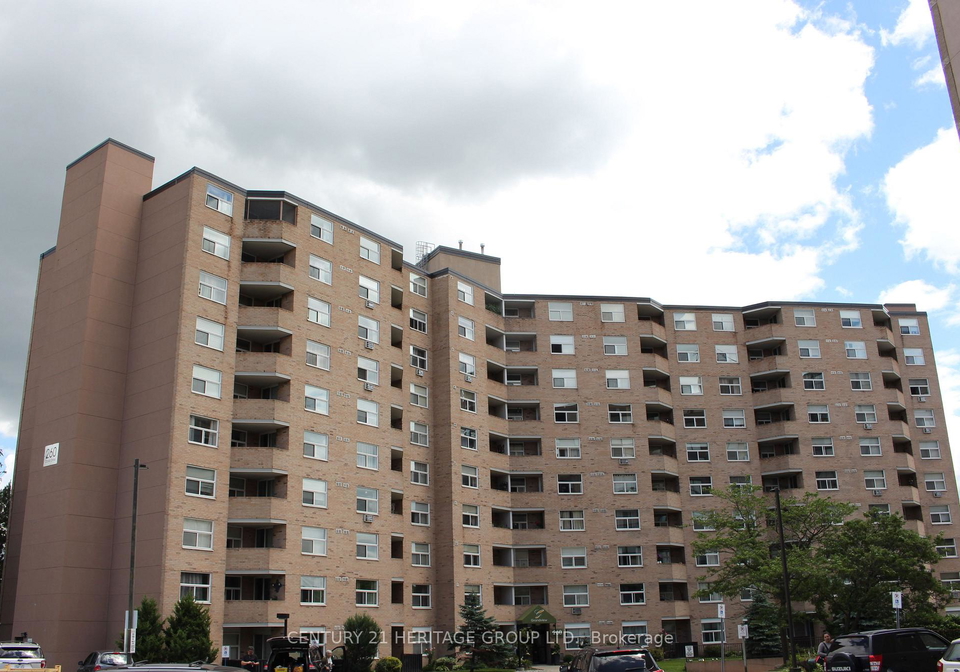 260-davis-drive-newmarket-ontario-n13588072