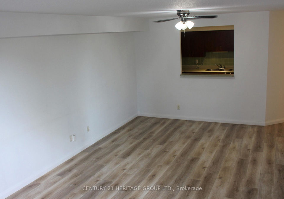 260-davis-drive-newmarket-ontario-n13588072