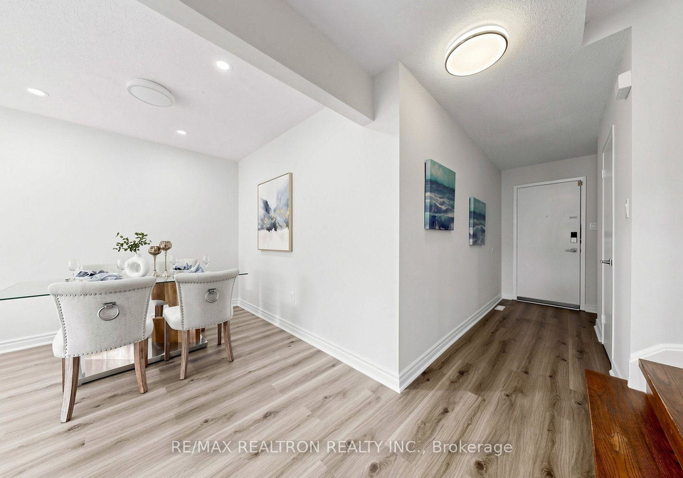 64-dunbar-crescent-markham-ontario-n13588296