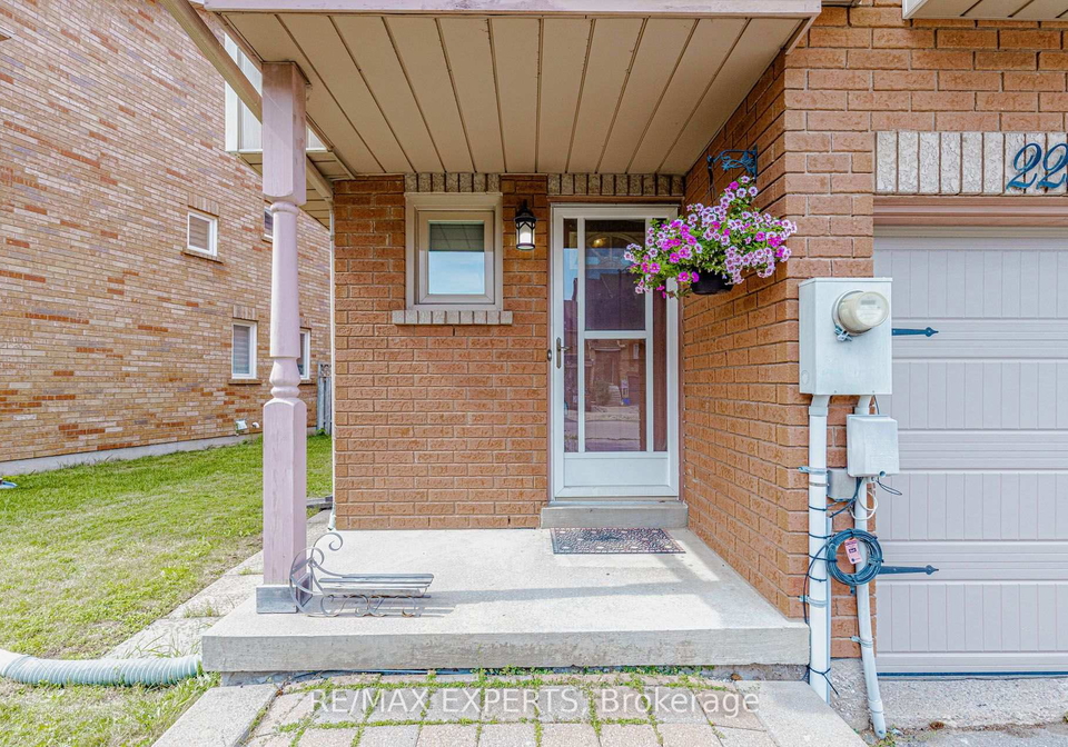 225-kelso-crescent-vaughan-ontario-n13588734