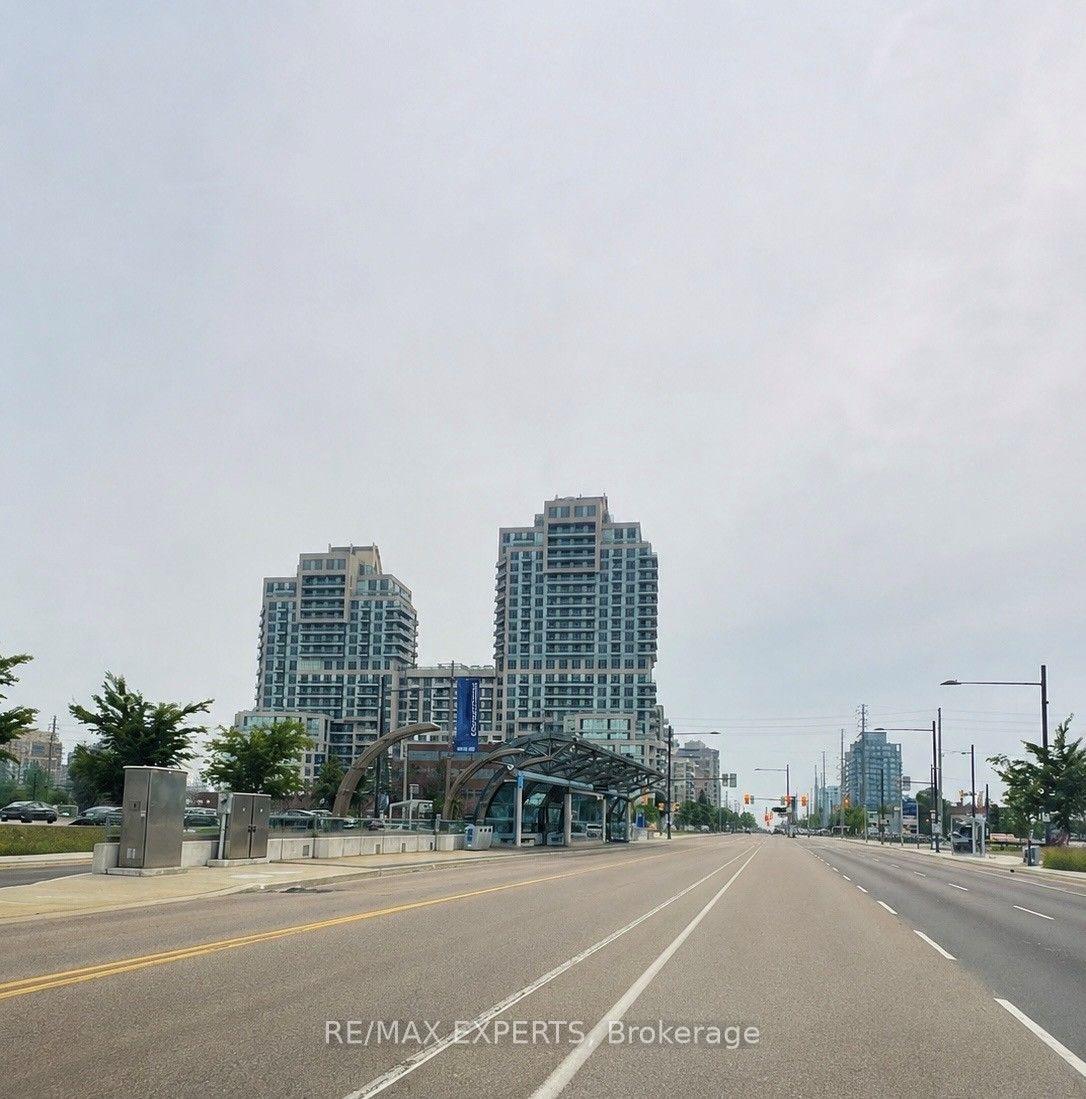 9205-yonge-street-richmond-hill-ontario-n13589082