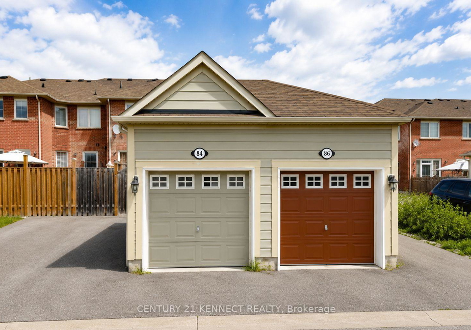 84-gas-lamp-lane-markham-ontario-n13589632