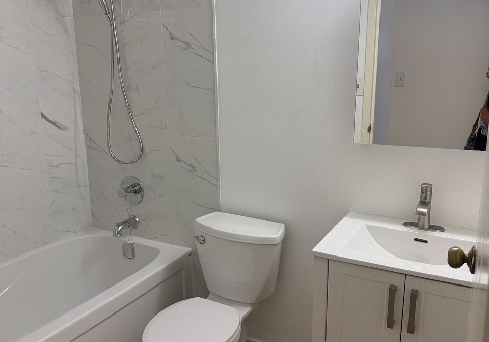 10330-yonge-street-w-richmond-hill-ontario-n13589650