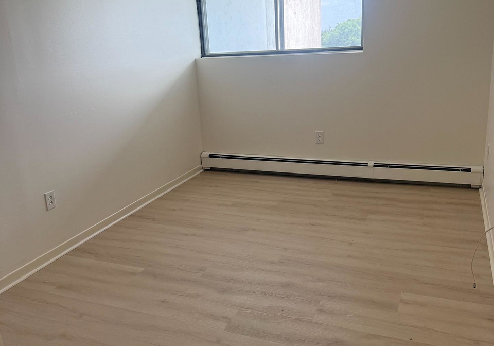 10330-yonge-street-w-richmond-hill-ontario-n13589650