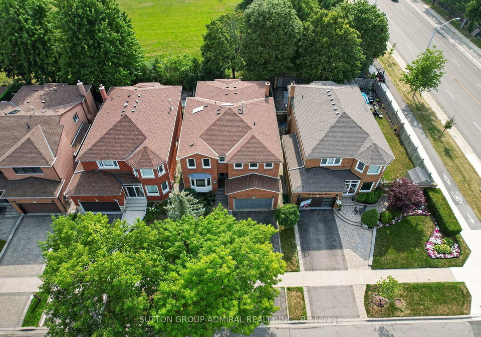 99-dundurn-crescent-vaughan-ontario-n13590062