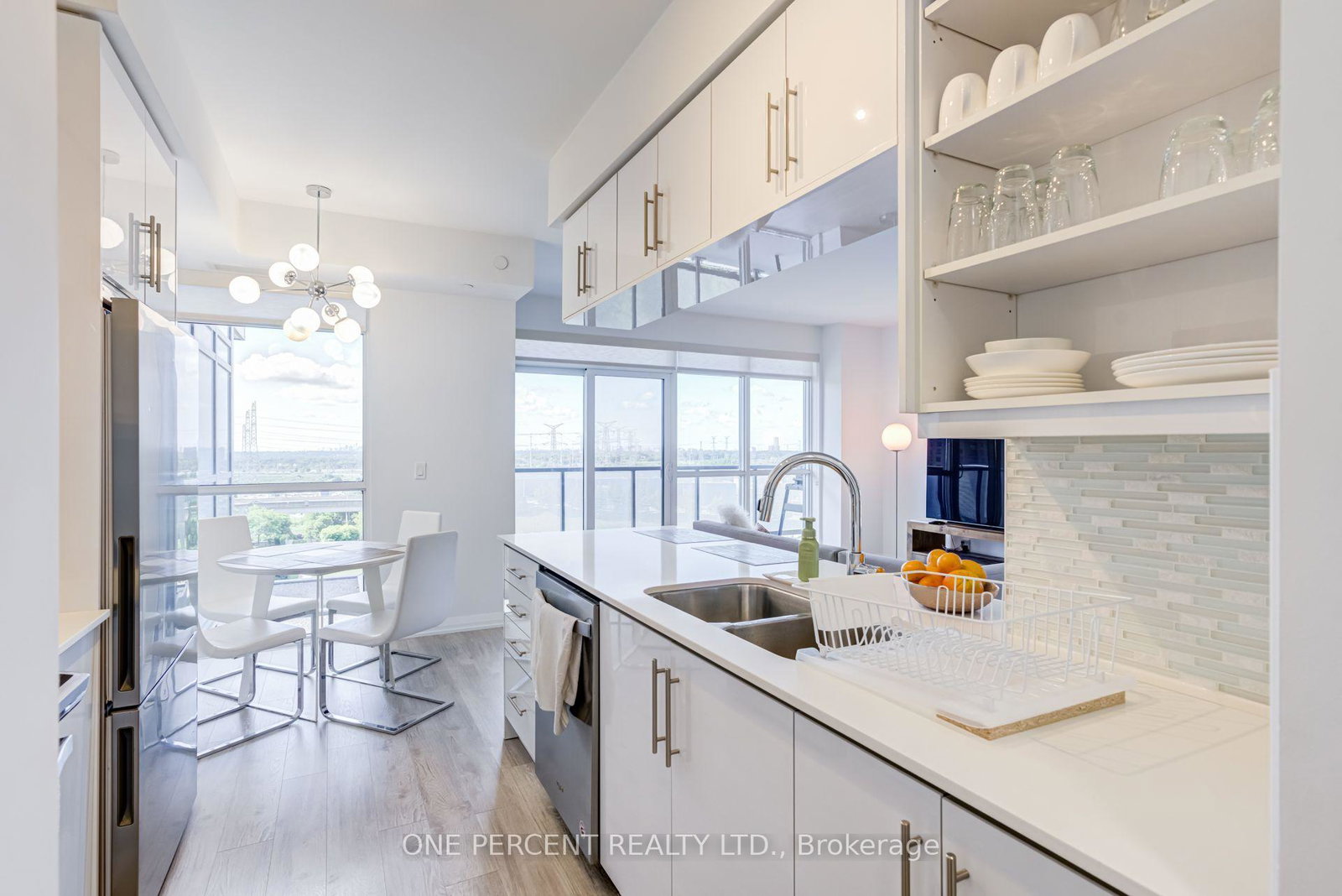 65-oneida-crescent-richmond-hill-ontario-n13590312