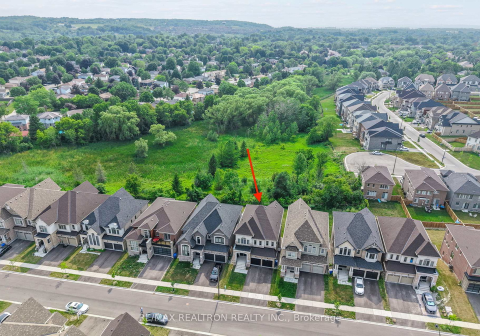 22-upbound-court-east-gwillimbury-ontario-n13590548