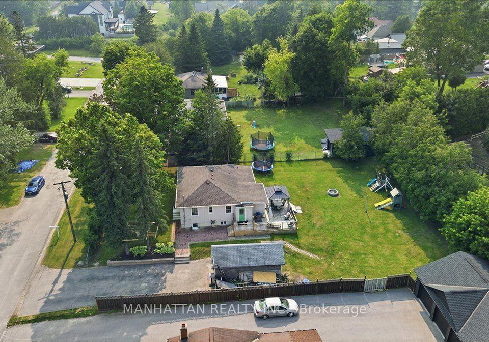 10-victor-drive-whitchurch-stouffville-ontario-n13590660