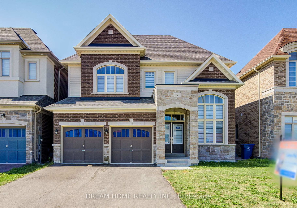 7-charles-white-court-east-gwillimbury-ontario-n13590714