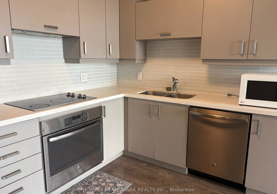 28-uptown-drive-markham-ontario-n13591434