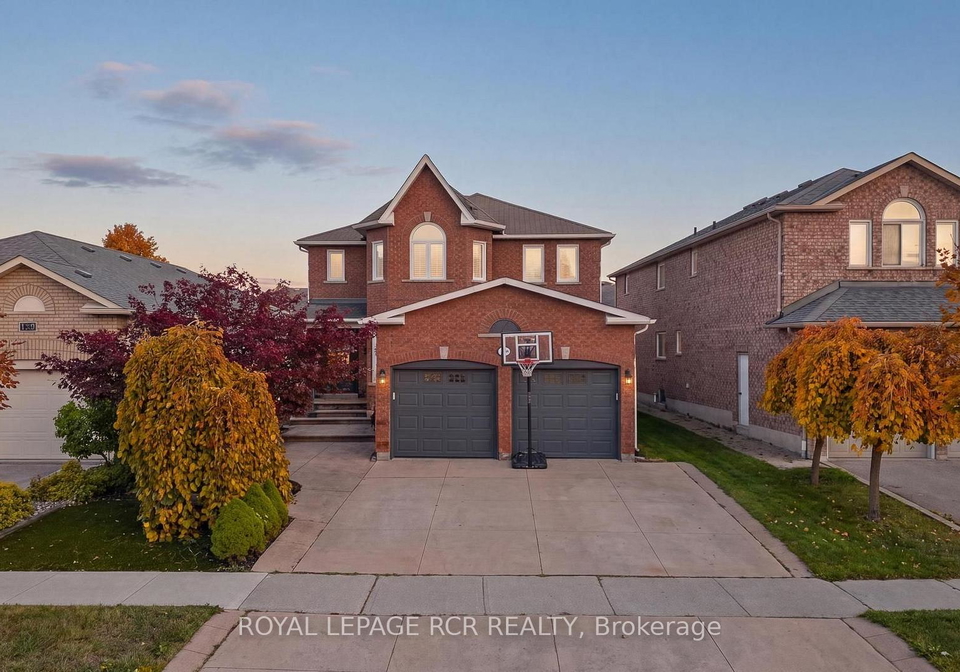 194-andy-crescent-vaughan-ontario-n13591586