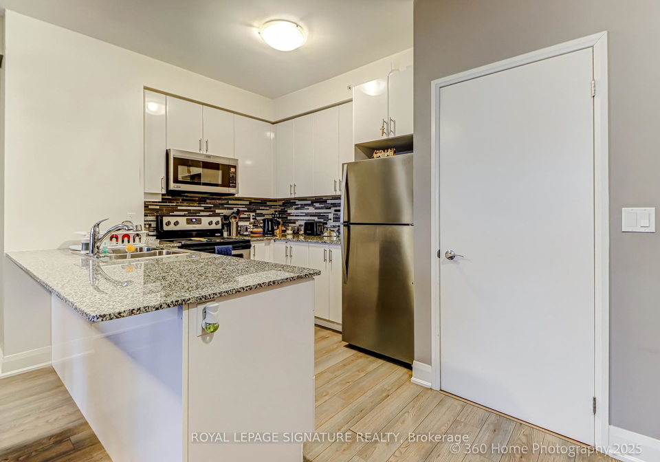 2900-hwy-7-road-vaughan-ontario-n13591838