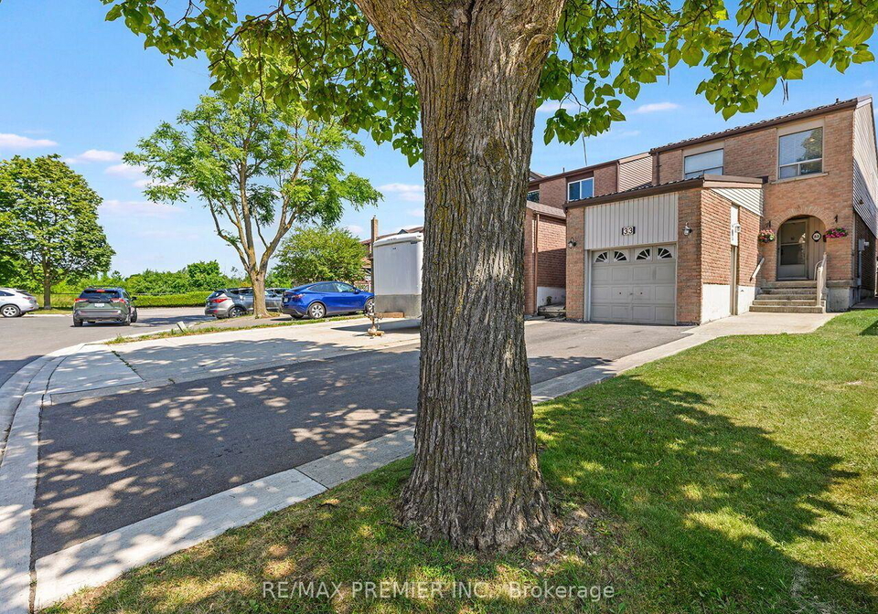 33-laurel-valley-court-vaughan-ontario-n13591990