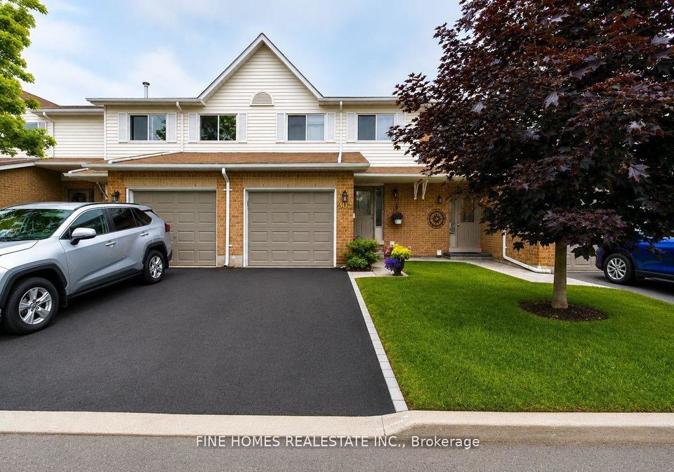 302-maciver-boulevard-newmarket-ontario-n13592234