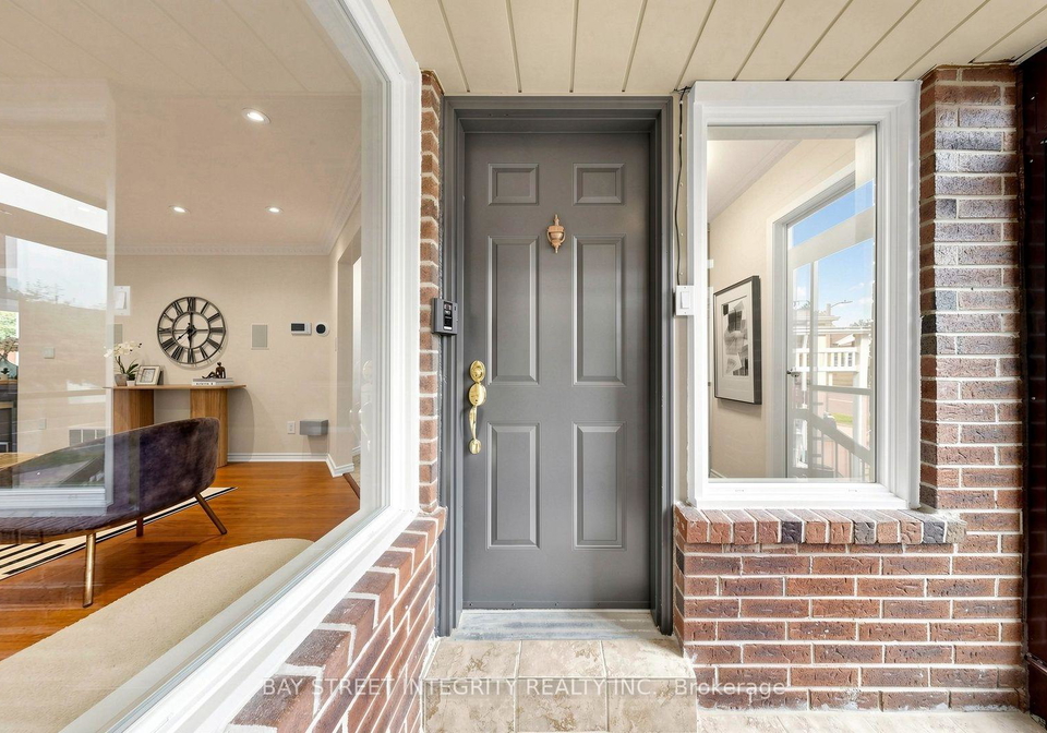41-jonathan-gate-vaughan-ontario-n13592660