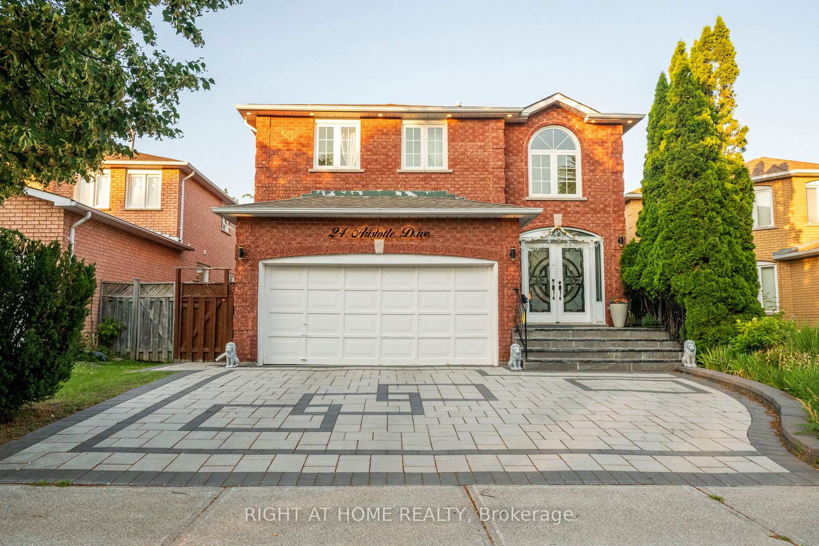 24-aristotle-drive-e-richmond-hill-ontario-n13593418