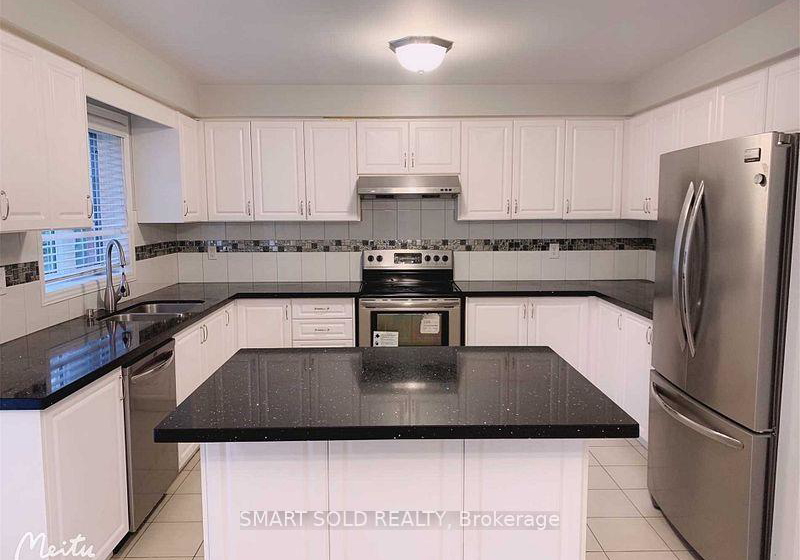 50-eastern-skies-way-markham-ontario-n13593472