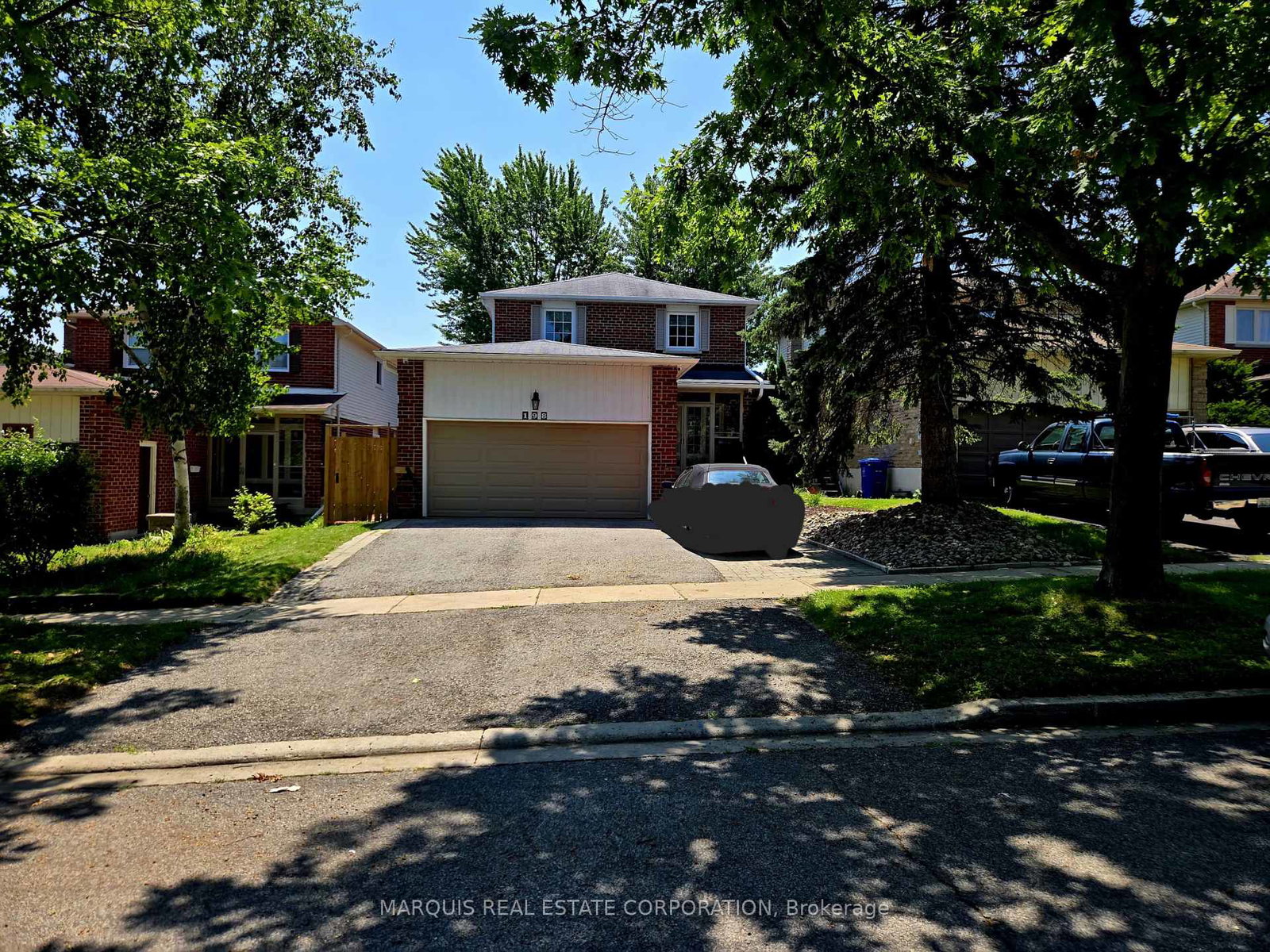 198-forsyth-road-newmarket-ontario-n13593706