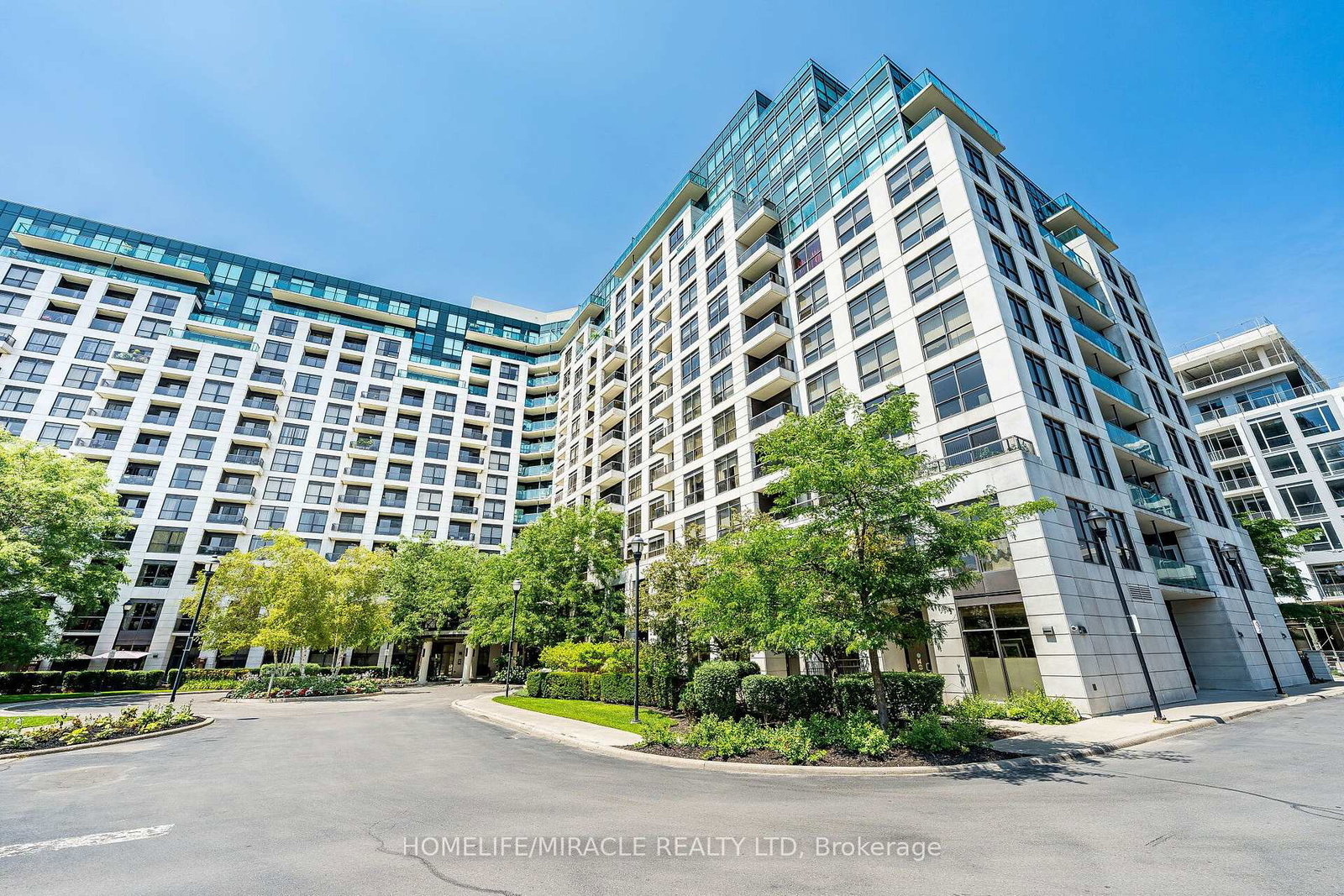 18-harding-boulevard-richmond-hill-ontario-n13593818