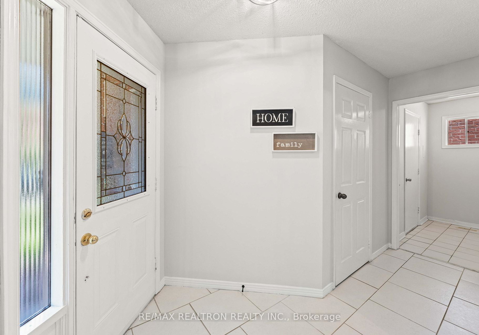 143-spring-gate-boulevard-vaughan-ontario-n13594414
